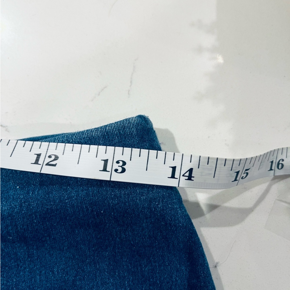FREE PEOPLE Denim Mini Skirt‎ Blue Wash Front Zip Button Closure Size 27 - Picture 6 of 7